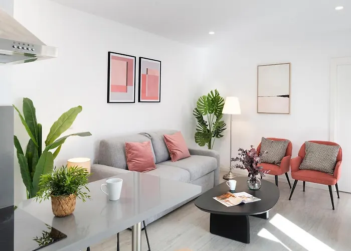 Correduria Suites Apartments