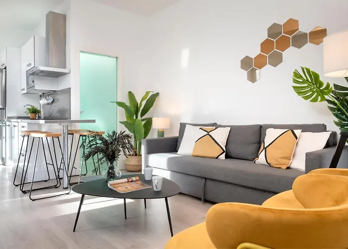Correduria Suites Apartments